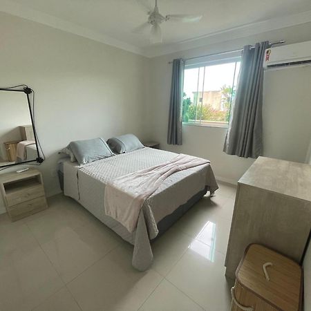 Residencial Galapagos, Praia Da Vila Imbituba  Buitenkant foto